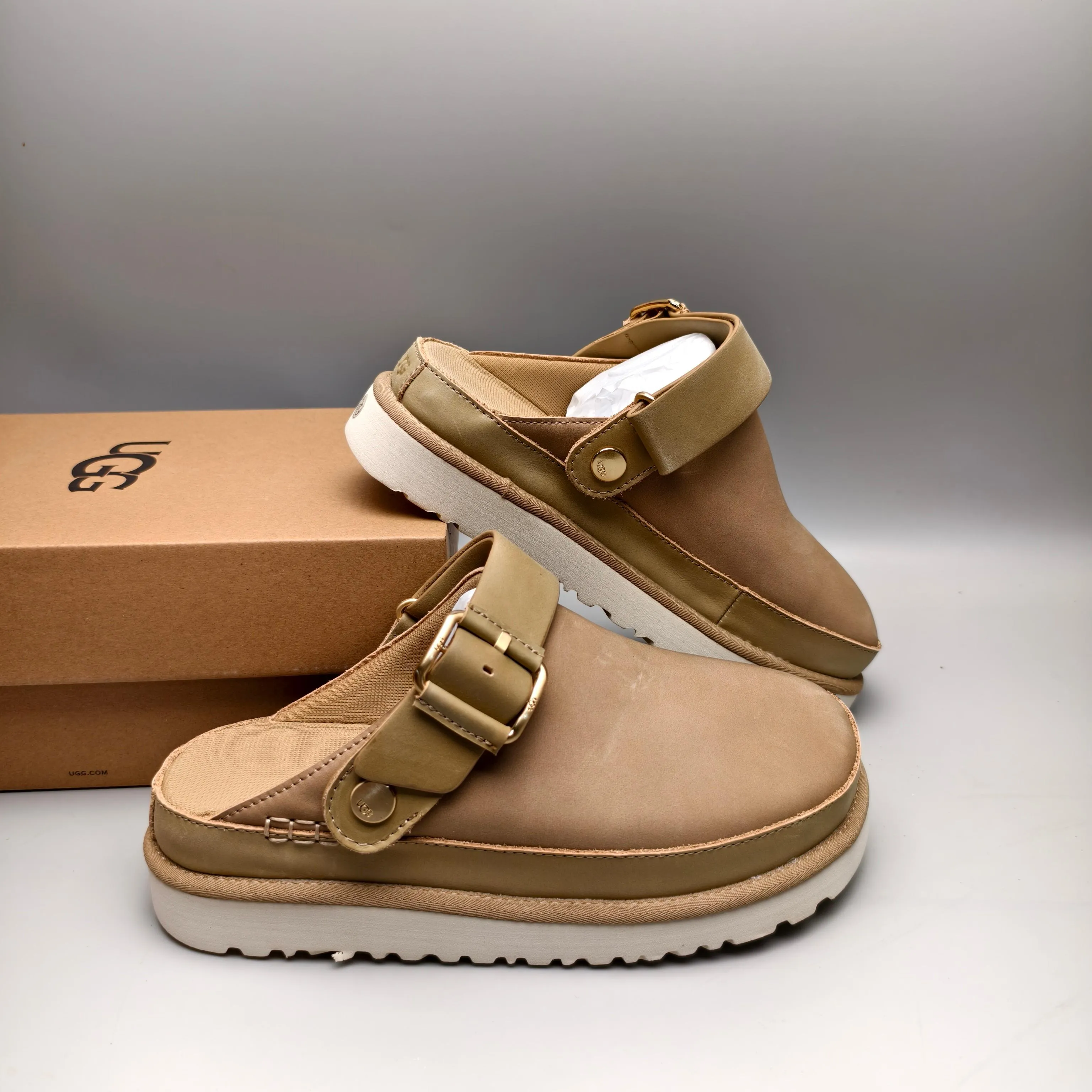 💰520 UGG sandals 9590 new spring and summer slip-on sandals Color: Maroon Sand Black Size: 35-41